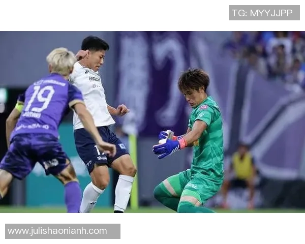 恒大与广岛三箭激战引发日本球迷热议评论汇总 恒大与广岛三箭激战引发日本球迷热议评论汇总
