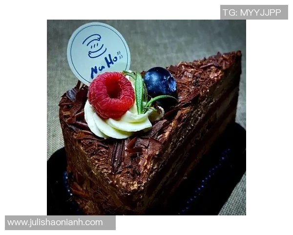 甜品的魅力:探索全球经典甜点背后的故事与创意巧思