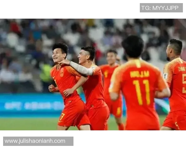 九月十日足球明星盛典回顾与精彩瞬间盘点